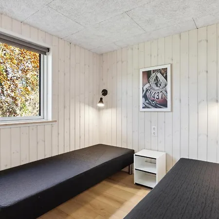 Aqua 242 Дом отдыха *