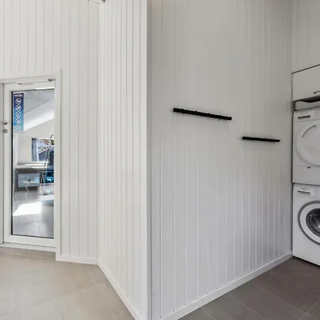 Aqua 242 Краков-ам-Зе